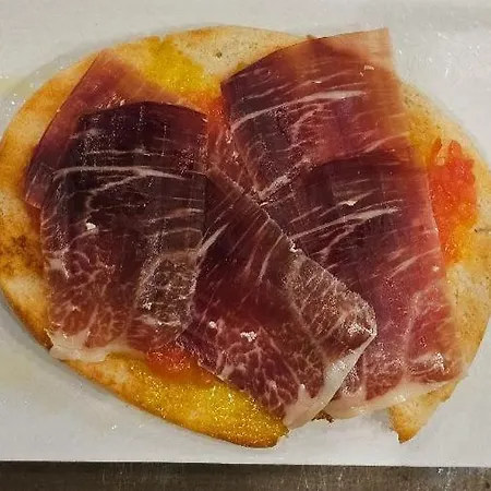 Hotel Hostal Boutique Luna De Nerja Olive Oil Free Degustation & Sale 2*