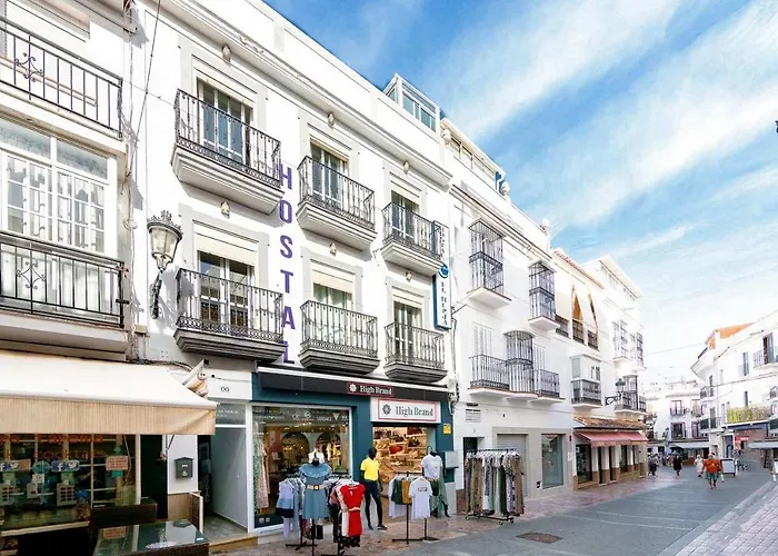 Hostal Boutique Luna De Nerja Olive Oil Free Degustation & Sale Nerja