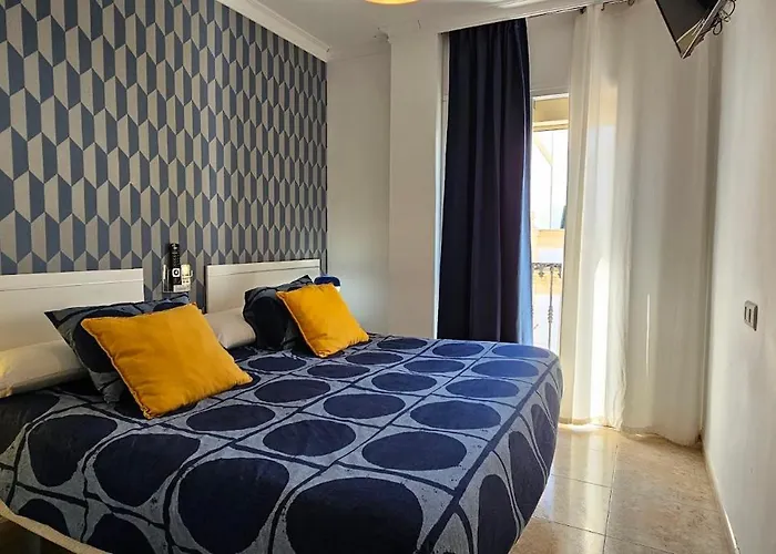 Hostal Boutique Luna De Nerja Olive Oil Free Degustation & Sale