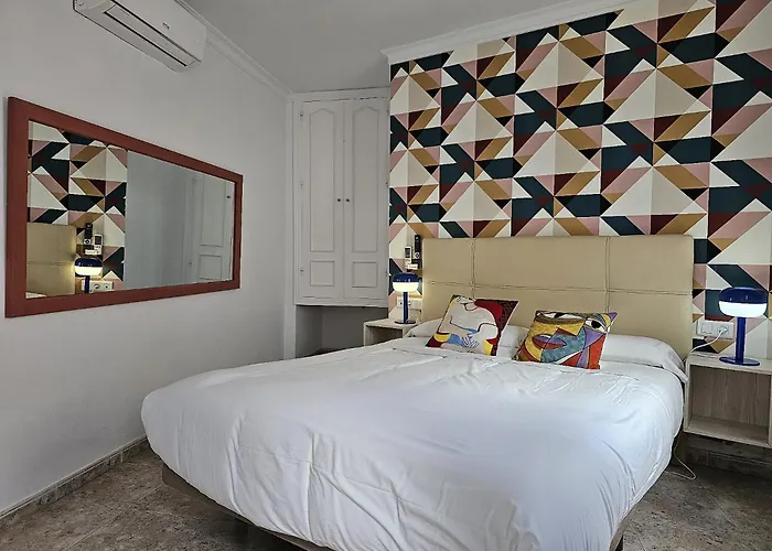 Hotel Hostal Boutique Luna De Nerja Olive Oil Free Degustation & Sale Nerja