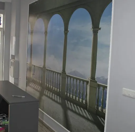 Hostal Boutique Luna De Nerja Olive Oil Free Degustation & Sale Hotel