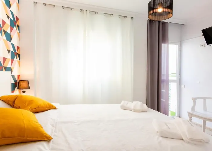 Hotel Hostal Boutique Luna De Nerja Olive Oil Free Degustation & Sale Nerja