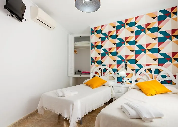 Hostal Boutique Luna De Nerja Olive Oil Free Degustation & Sale Nerja