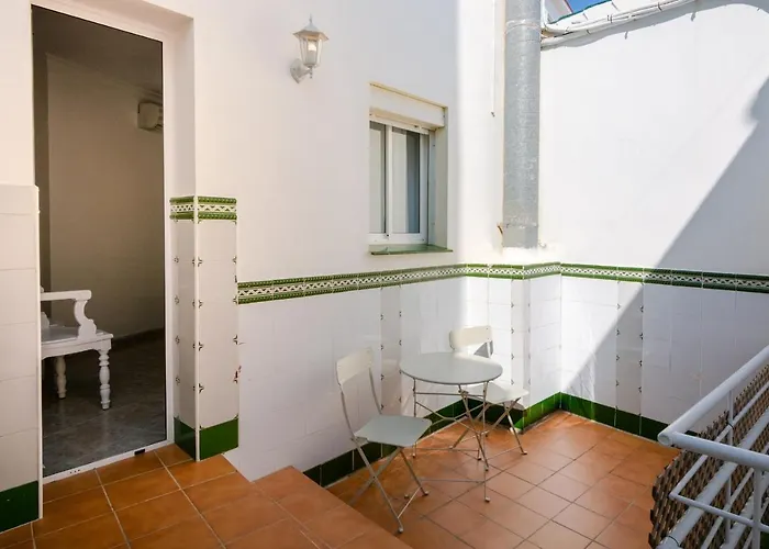 Hostal Boutique Luna De Nerja Olive Oil Free Degustation & Sale 2*