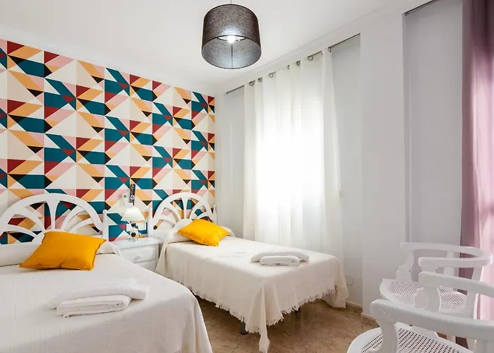 Hostal Boutique Luna De Nerja Olive Oil Free Degustation & Sale 2*