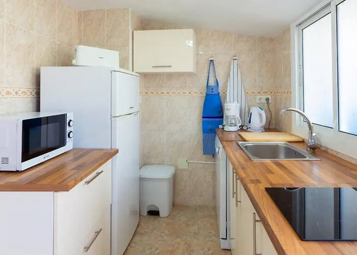 Hostal Boutique Luna De Nerja Olive Oil Free Degustation & Sale 2* Nerja