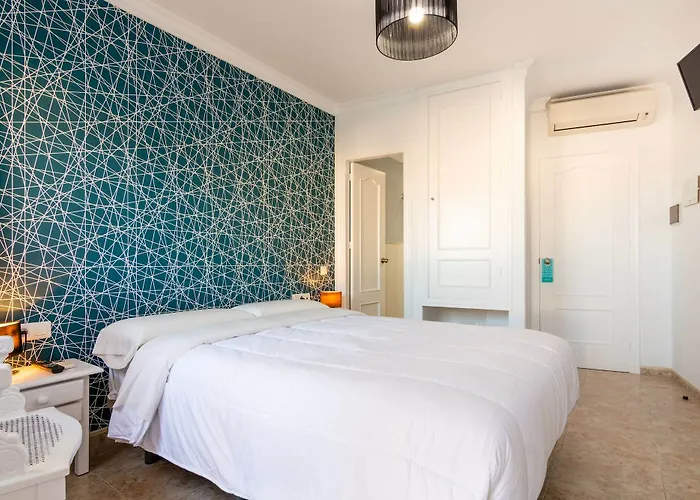 Hotel Hostal Boutique Luna De Nerja Olive Oil Free Degustation & Sale Nerja