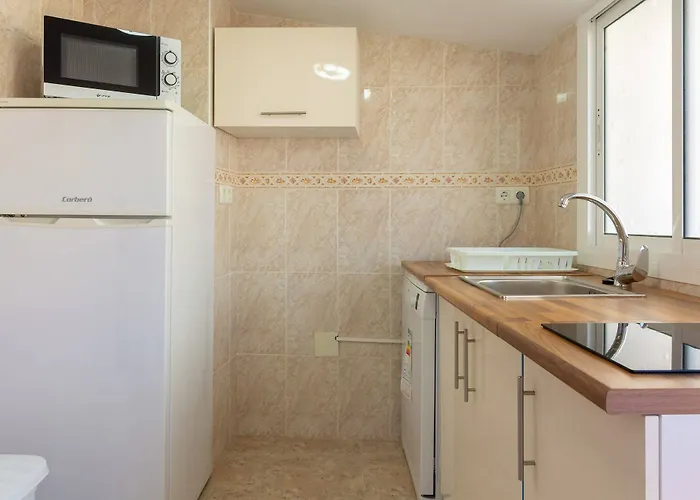 Hostal Boutique Luna De Nerja Olive Oil Free Degustation & Sale Hotel 2*