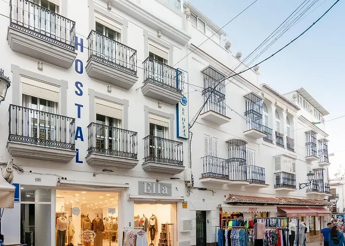 Hostal Boutique Luna De Nerja Olive Oil Free Degustation & Sale Hotel 2*