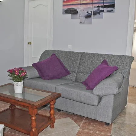 Hostal Boutique Luna De Nerja Olive Oil Free Degustation & Sale Hotel 2*