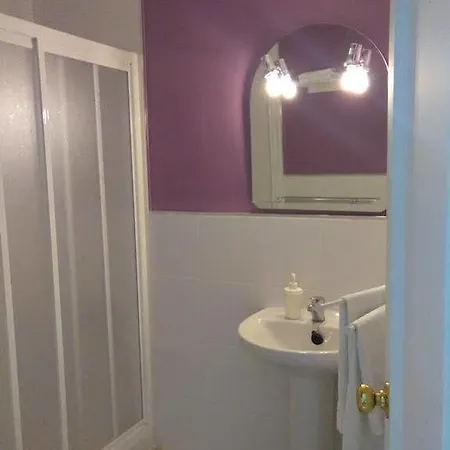 호스탈 루나 데 네르하