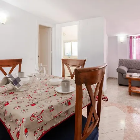 호텔 호스탈 루나 데 네르하