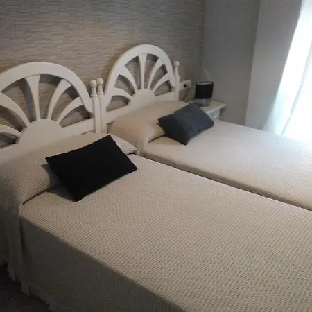 Hostal Boutique Luna De Nerja Olive Oil Free Degustation & Sale Hotel